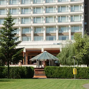 **** Otel Ramada By Wyndham Parc Romanya